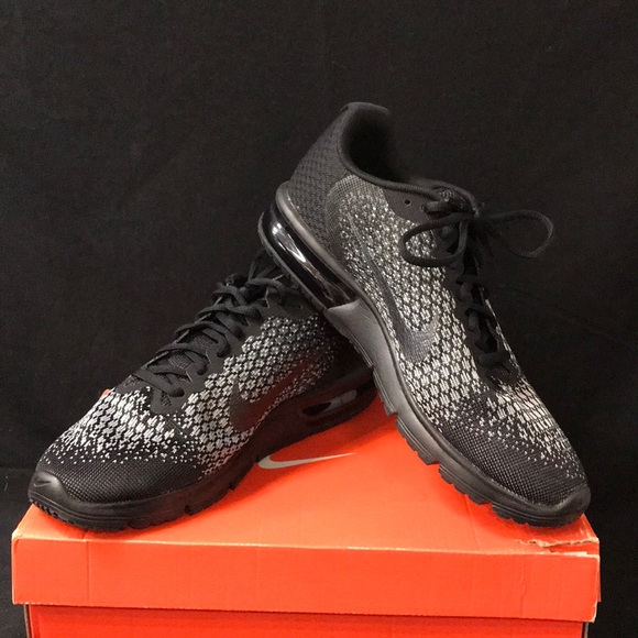 Nike Shoes - New Nike Air Max Sequent 2